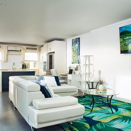 La Vue De Basseterre Apartments - Luxury In Bird Rock Exterior foto